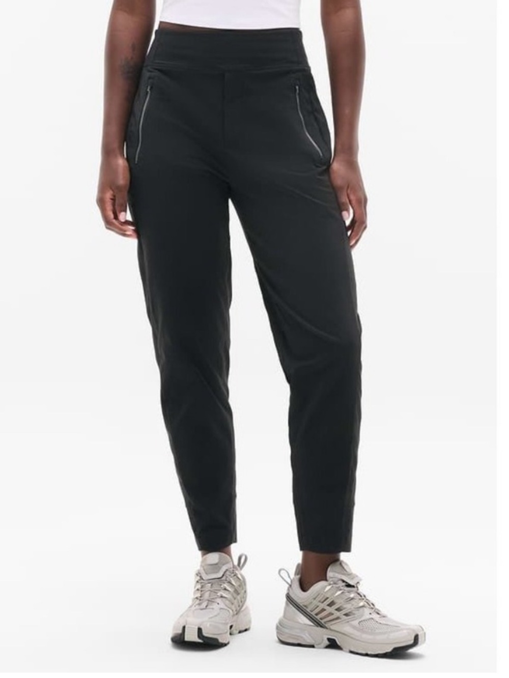 Athleta Trekkie North Jogger Pants Black Athleisure Travel Wear Hiking Size 2
